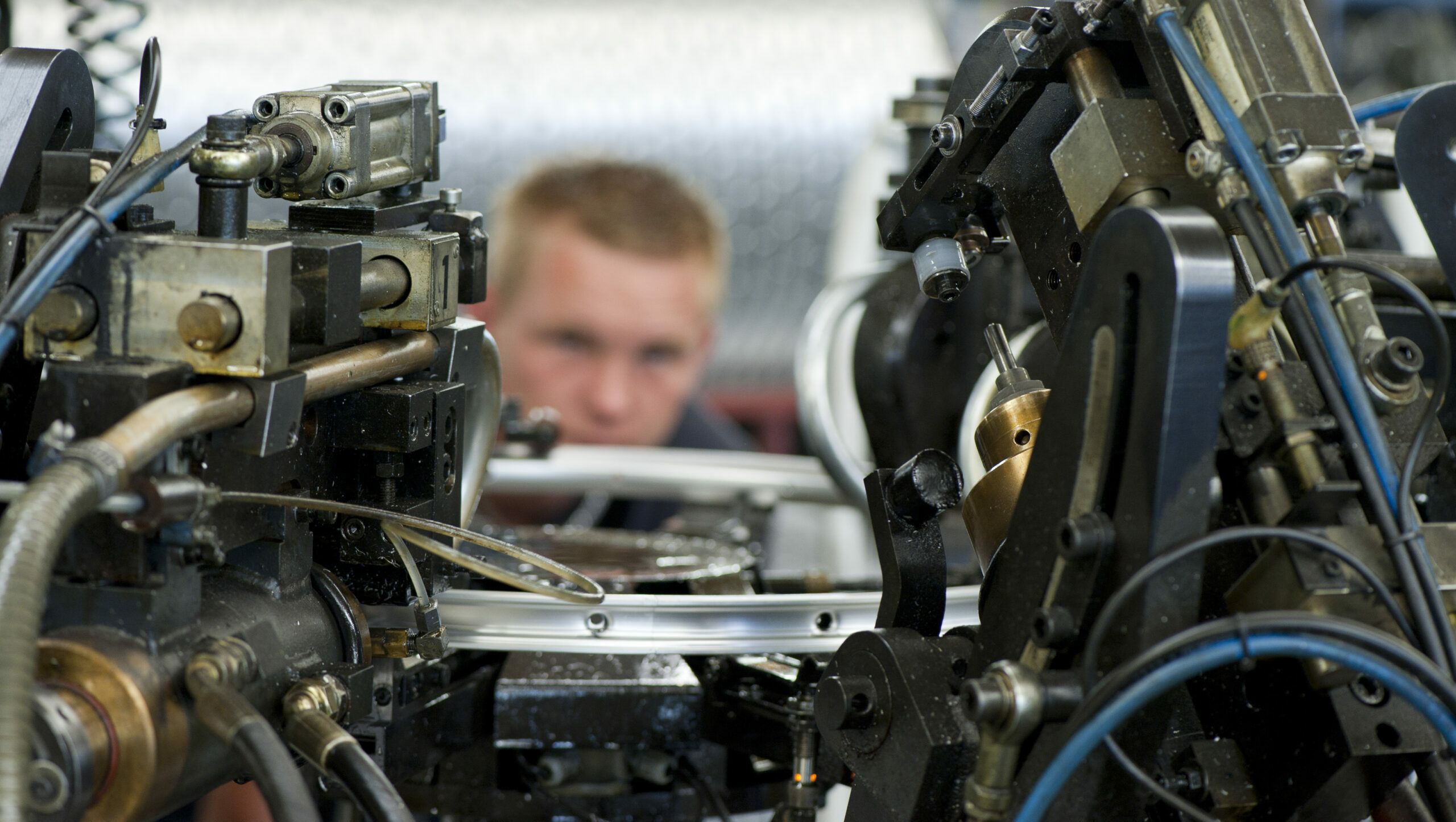 Büchel Gmbh & Co Fahrzeugteilefabrik Kg glock-liphart-probst.de